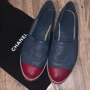 Chanel leather Espadrille 38 (fits like a size 7)